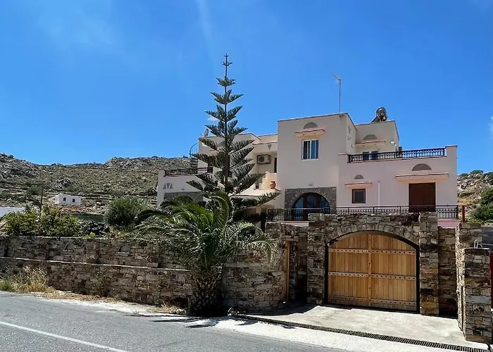 Tranquil Agios Thaleleos