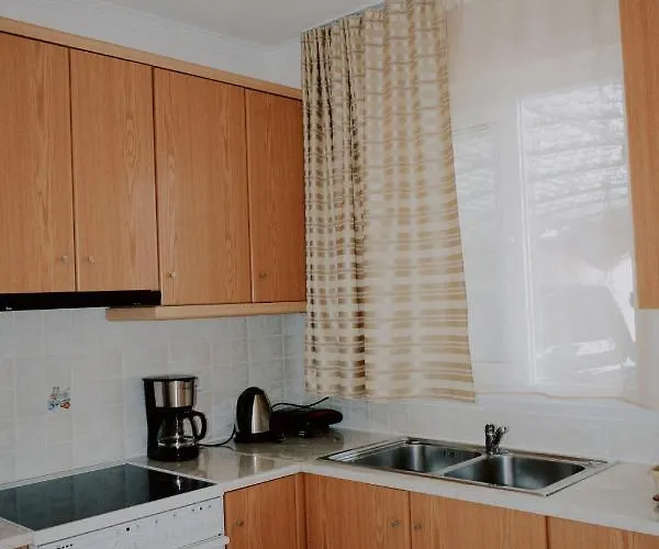 Tranquil Agios Thaleleos